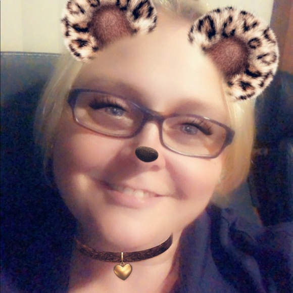 Meet your Posher, Jess - Picture 3 of 6